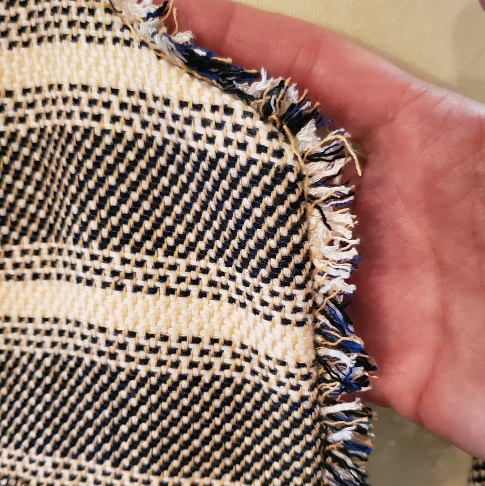 Soft Tweed Ruffle Blazer - Picture 6 of 6